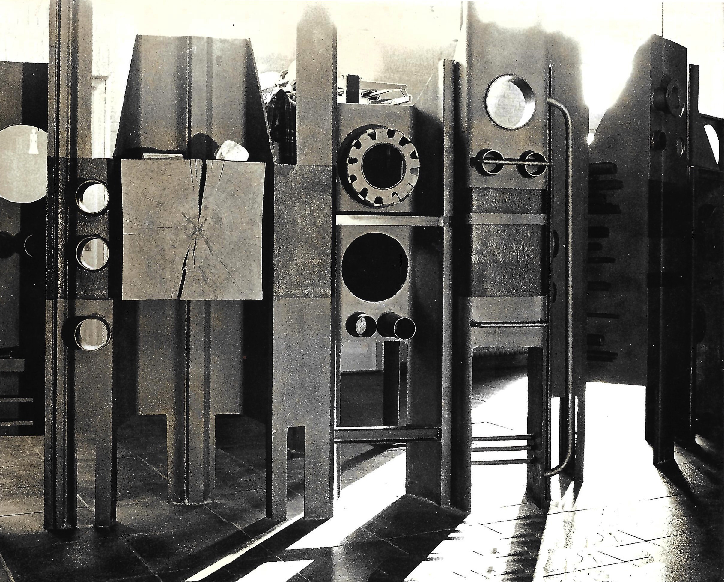 steel sculpture Hoofdkantoor van Splunder — bas van leeuwen